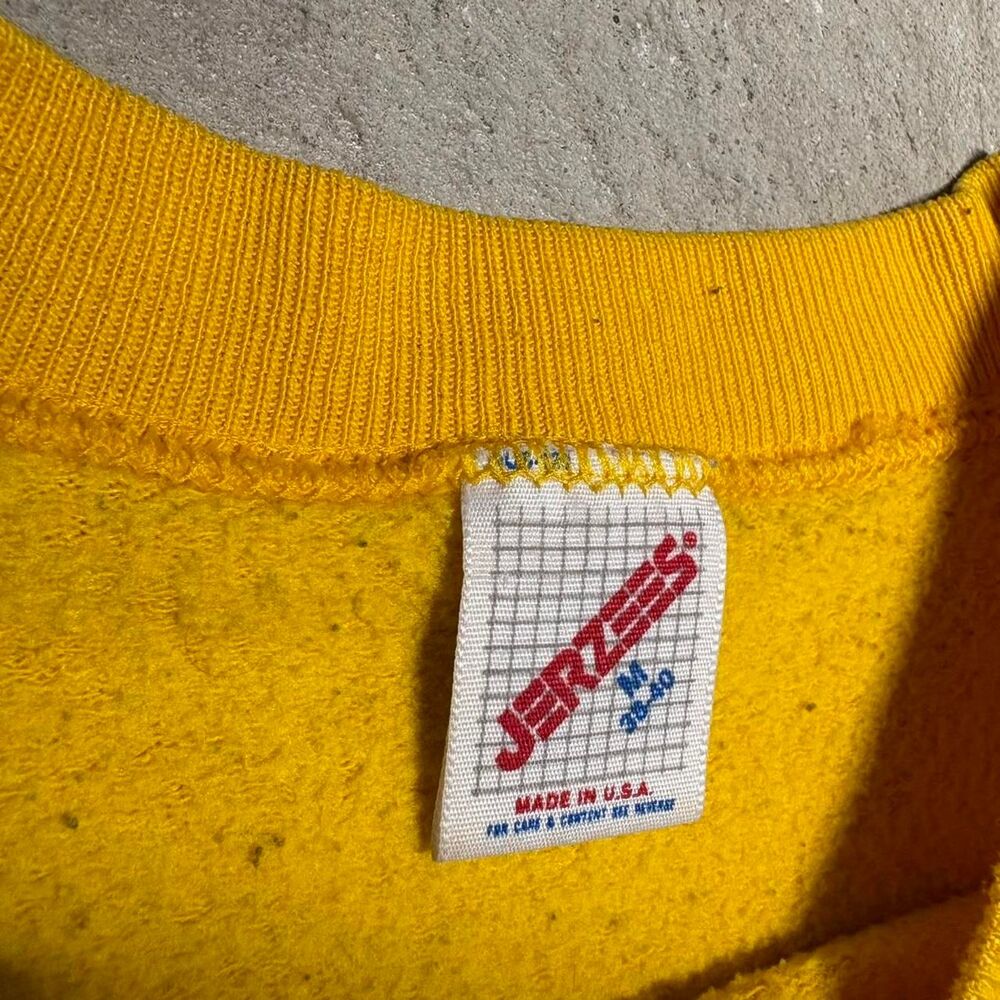 American-vintage Men's Yellow Sweatshirt - Picture 2 of 3